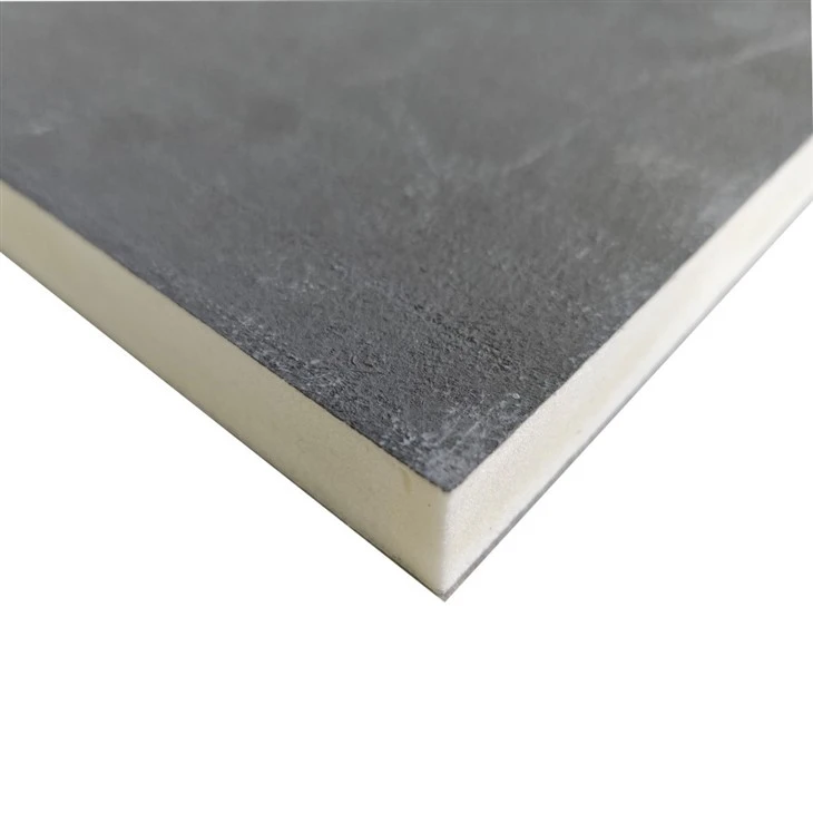 PIR Foam insulation panels with fiberglass